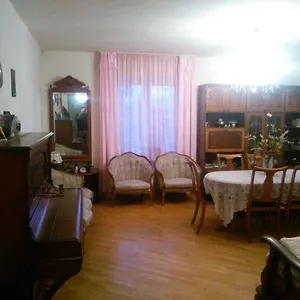  Проживание в семье Tbilisi Home