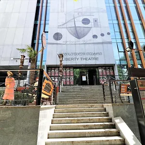 מלון Liberty Theatre, טביליסי