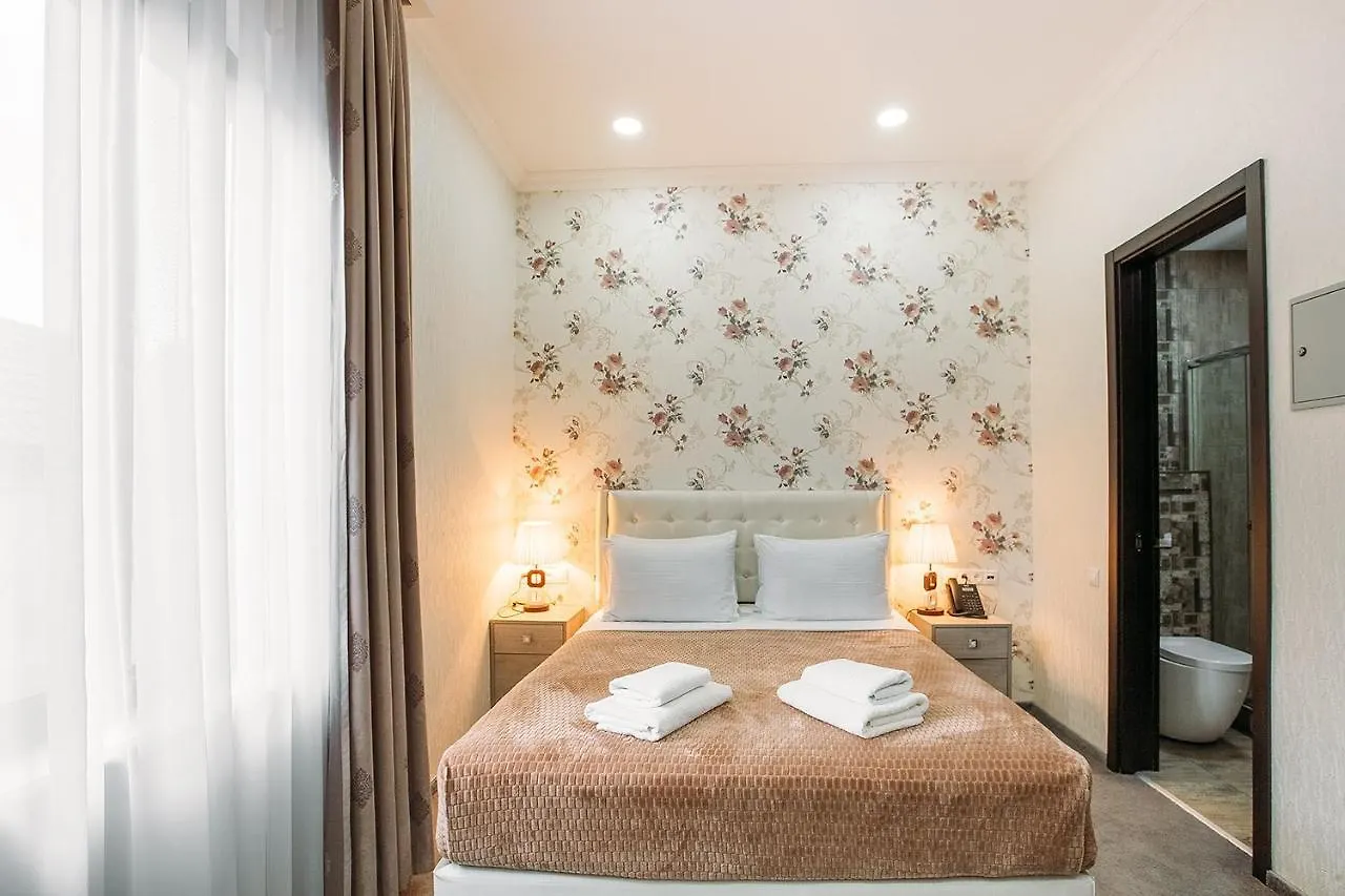 Hotel Aivani Old Tbilisi 4*,